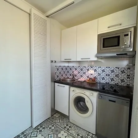 Moderne A Avec Vue Sur L'ocean - Fr-1-494-217 アパート